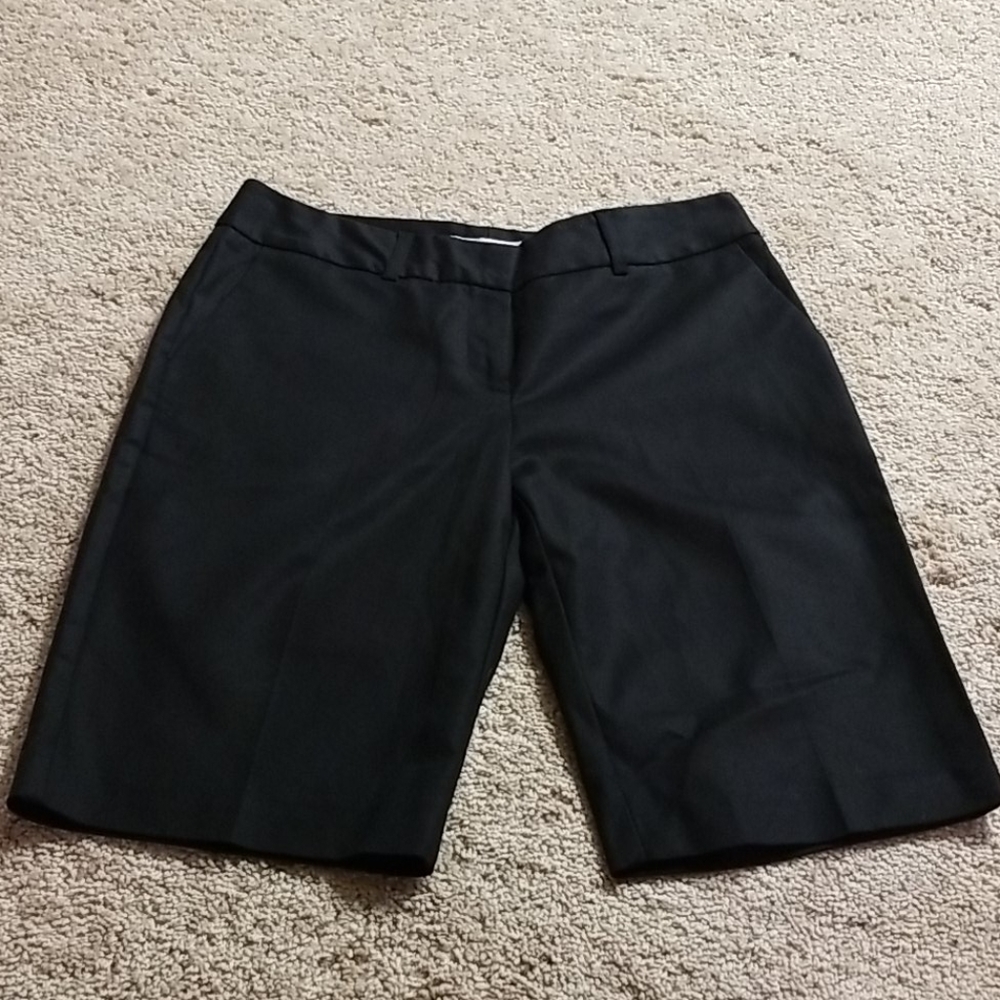 Van Heusen Knee length dress shorts